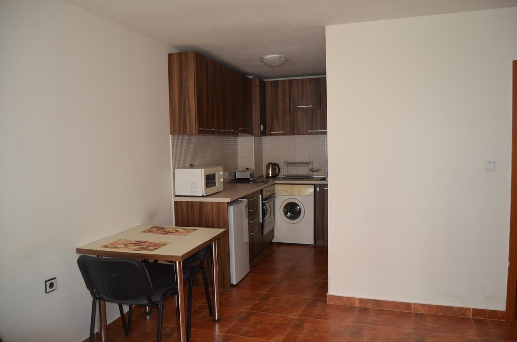 Downtown Studio Apartment Varna Exterior photo